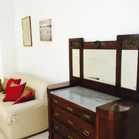 Fly House Guagnano
